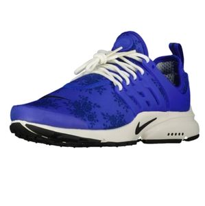 NIKE WOMEN'S SHOES AIR PRESTO.| SIZE 9 | BLUE PLATE SPECIAL